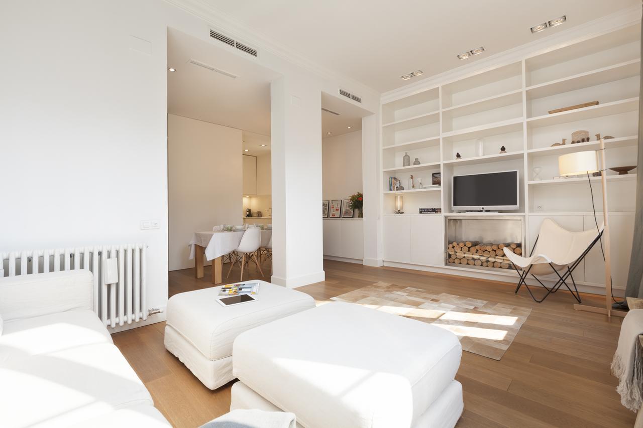 Click&Flat Luxury Sant Joan Apartment Barcelona Exterior photo